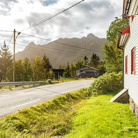 Norheim, Nordlandshus I Fredelig Vik Holiday home Sennesvik